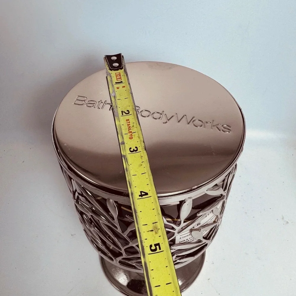 Bath & Body Works bath body
